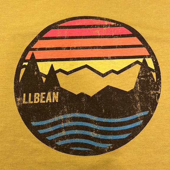 L.L. Bean Performance Graphic Tee- Size Medium - Picture 4 of 7